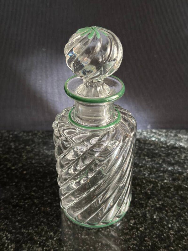 Baccarat parfum bottle