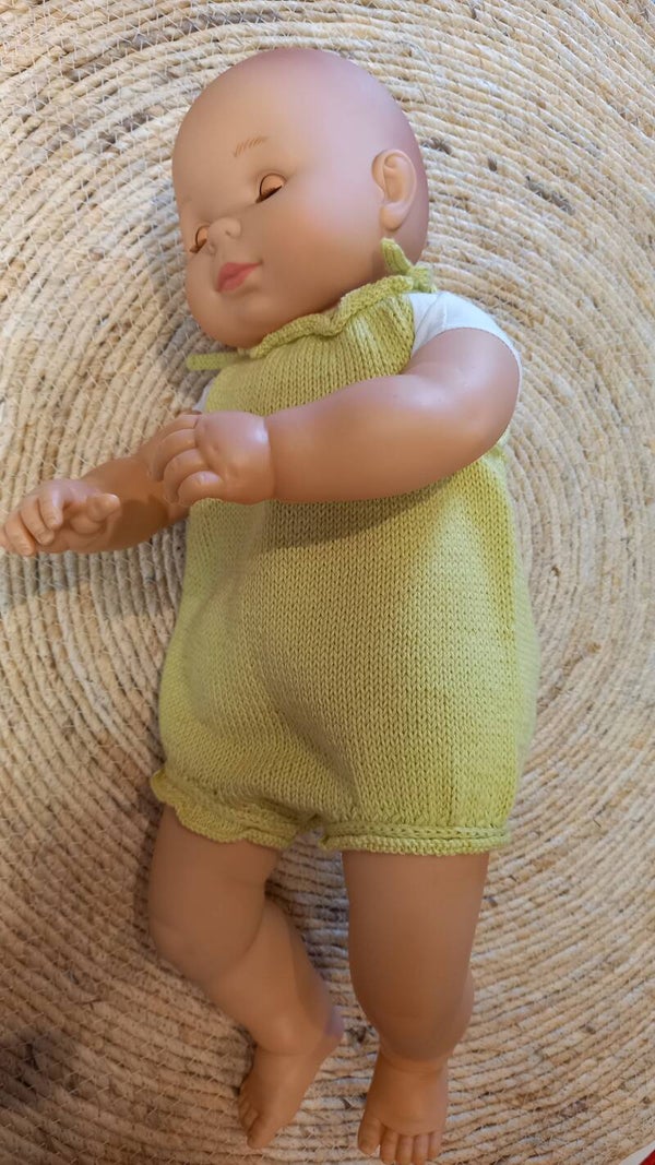 Gebreide baby pakjes.