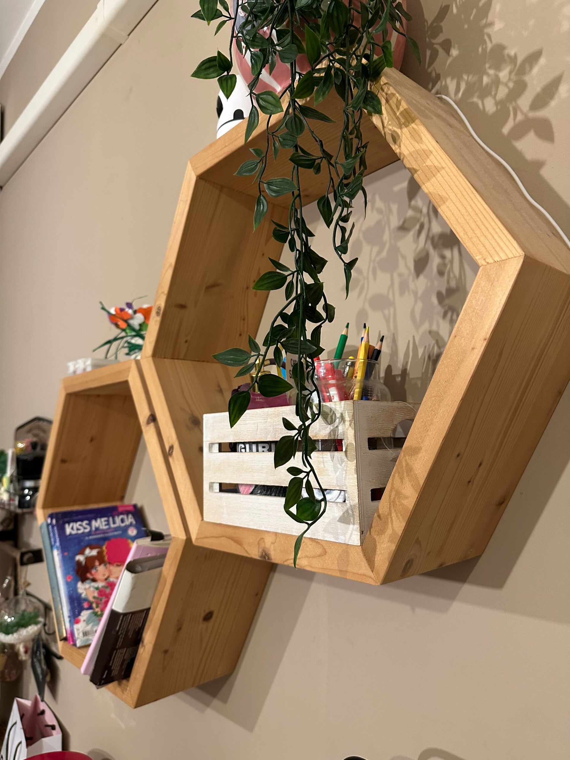 Esagono in legno porta oggetti