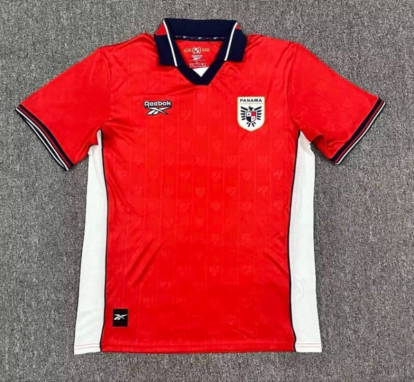 Panama 26/27 Home Top