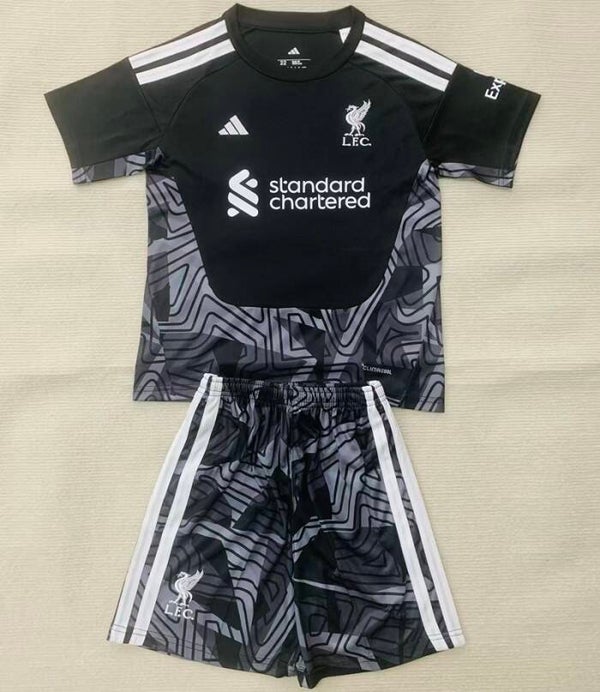 Liverpool 26/27 Black Goalkeeper Kit