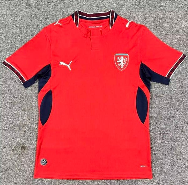 Czech Republic 26/27 Home Top