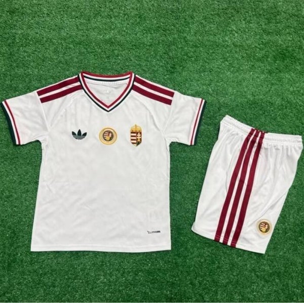 Hungary 26/27 Away Kit