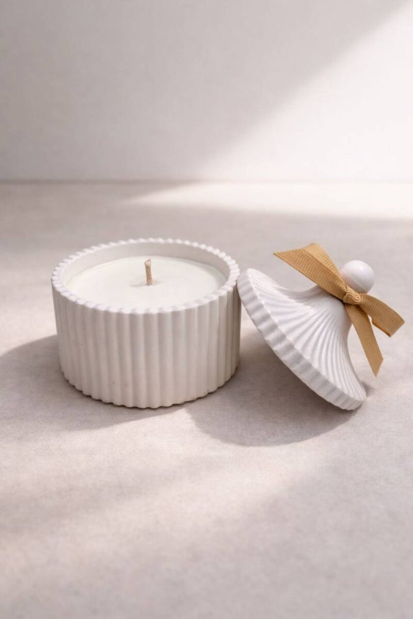 Bow Candle