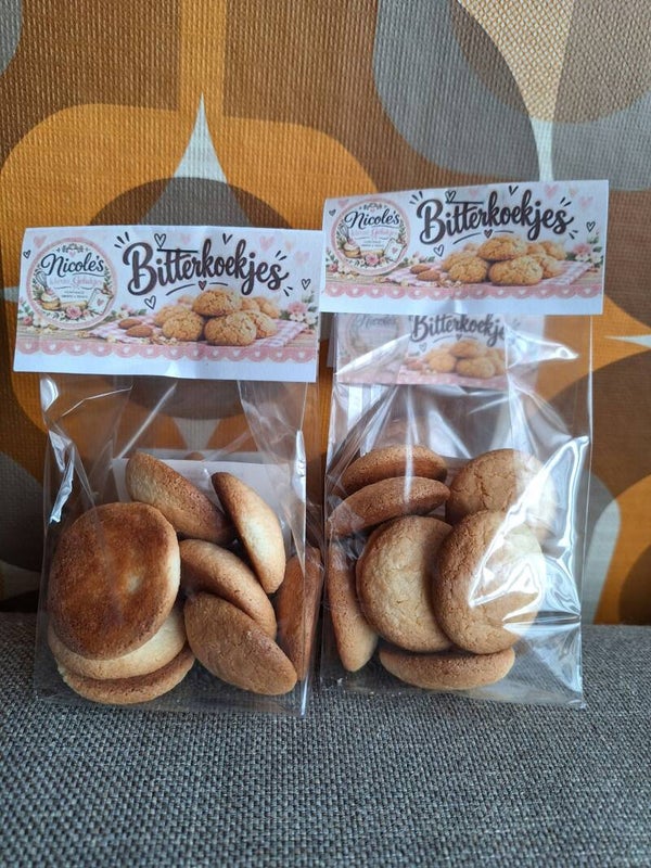 Heerlijke huisgemaakte bitterkoekjes