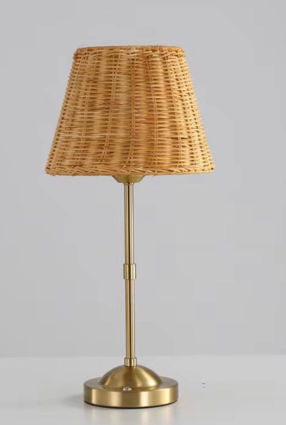 Lamparas de mimbre de mesa