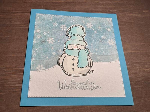 Weihnachten: Snowly im Schneegestöber