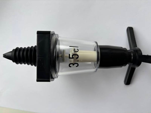 Non Drip zwart, 3.5 cl Geschikt voor flessen van 0,7 t/m 1 liter