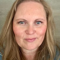 Portrett av ryddeekspert Monica Thuve, rydding hjemme, Langhus, Kolbotn, Ski, Nordre Follo