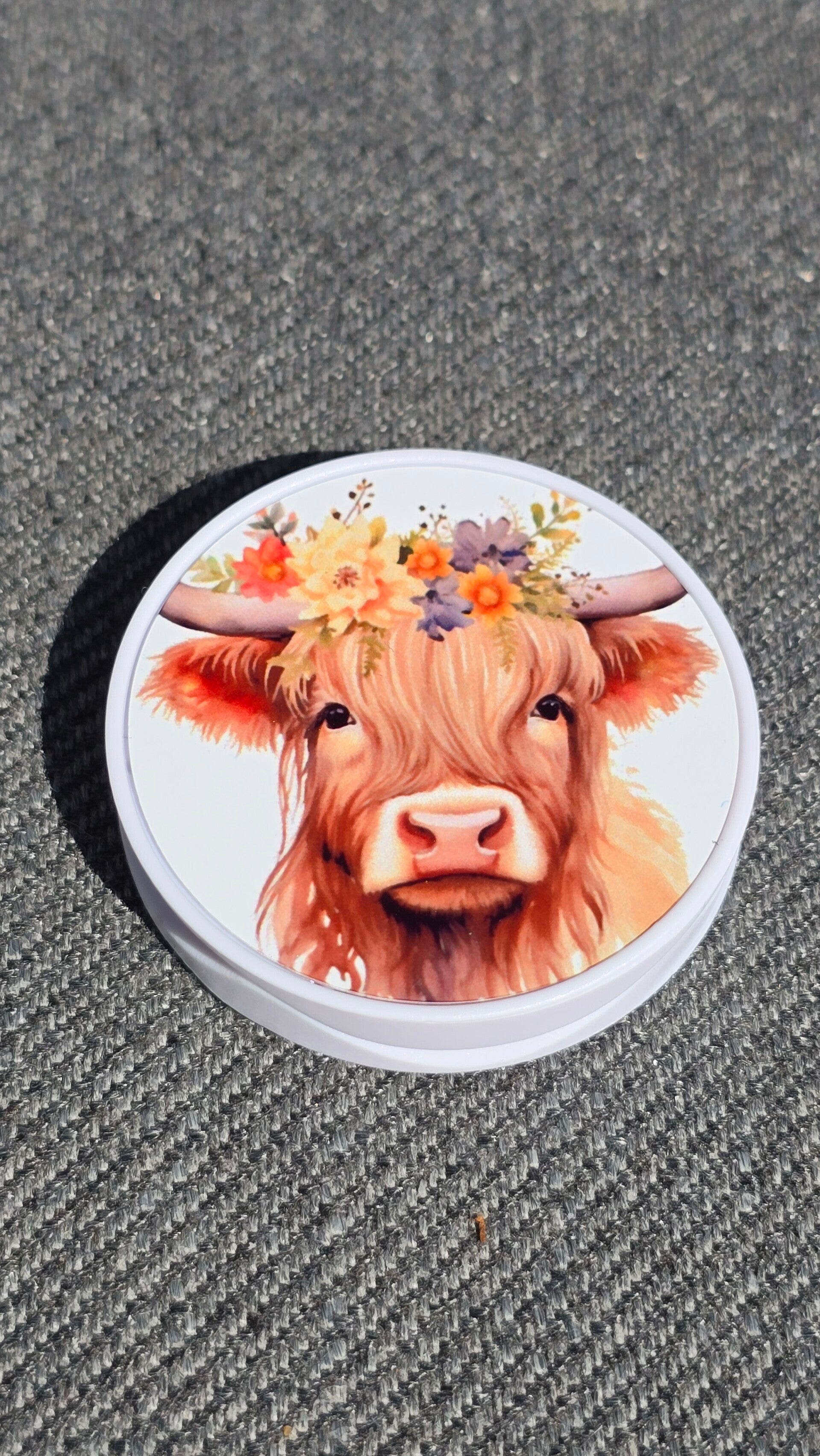Popsocket cow