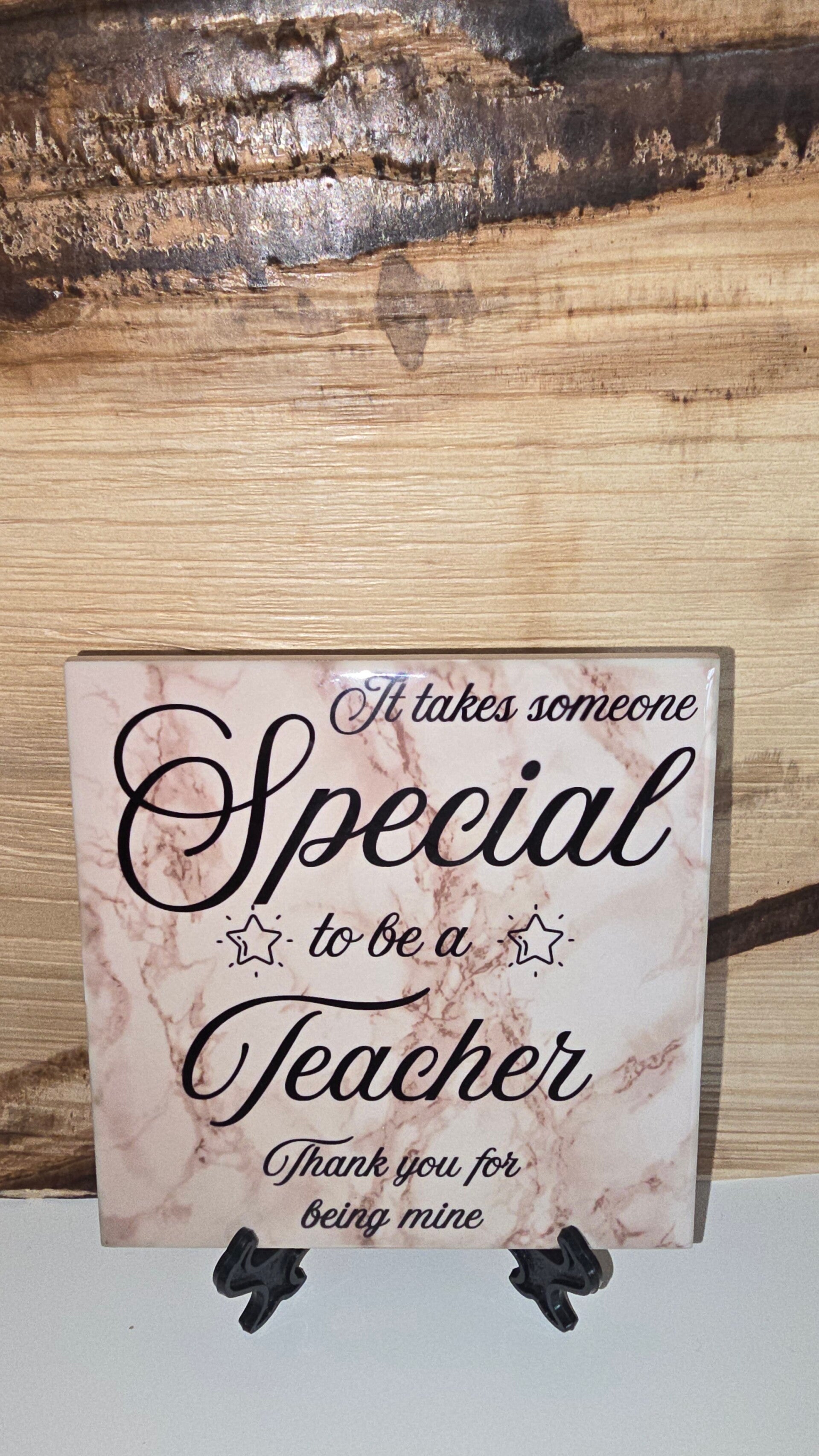 Tegeltje voor een lieve leerkracht in marmer look.