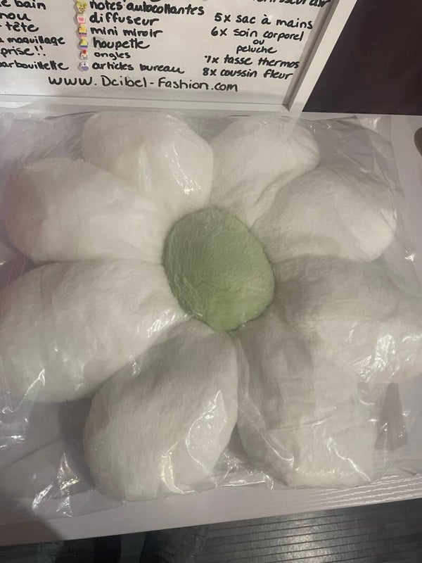 Coussin marguerite blanc