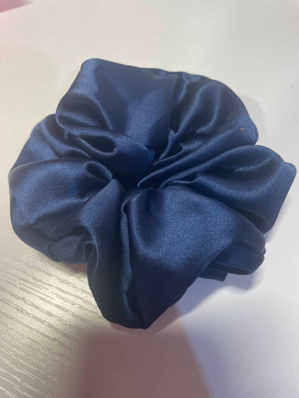 Chouchou bleu royal