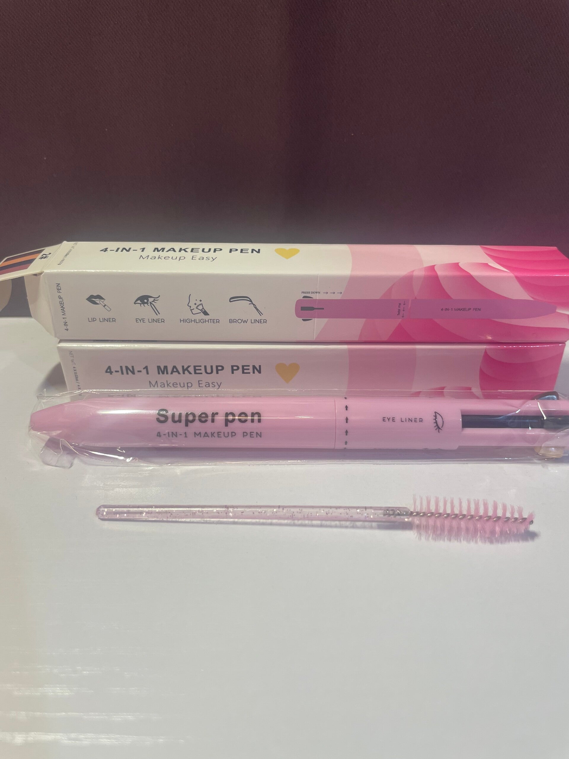 Crayon de maquillage 4 en 1