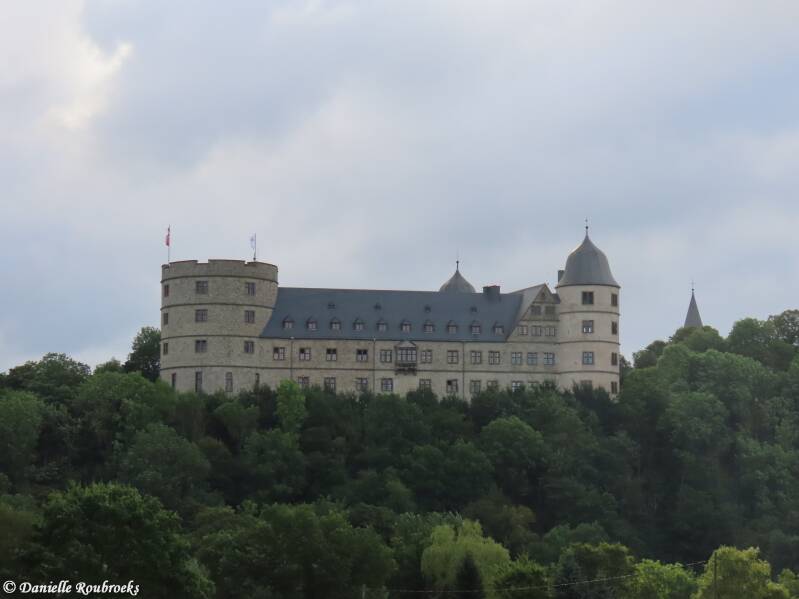 01-b-ren-wewelsburg-zo25aug24-standard.jpg