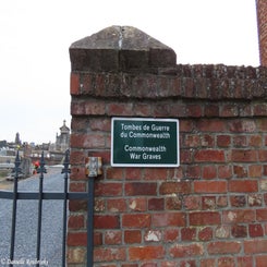 01-bellignies-churchyard-woe16apr25-standard.jpg