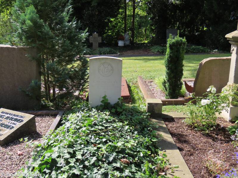 01-rotenburg-ad-fulda-cemetery-zo25aug24-standard.jpg