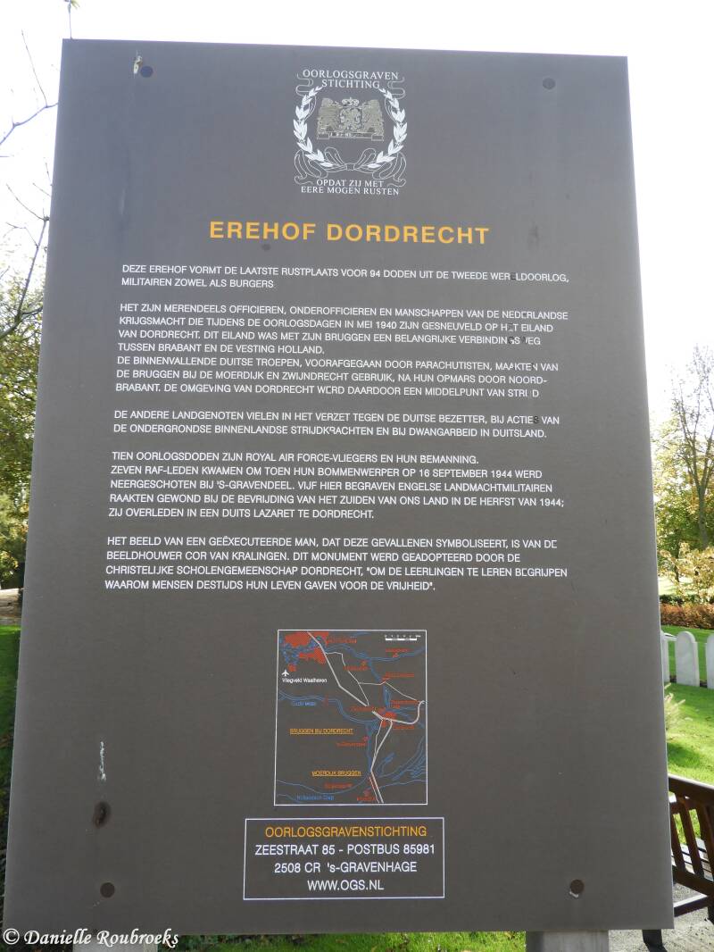 01DordrechtGeneralCemeteryzo5nov17.jpg