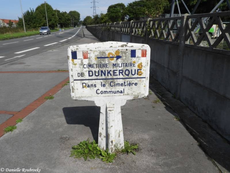 01DunkirkTownF.jpg