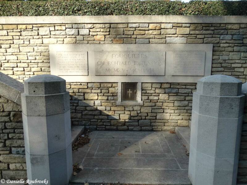 01FouquieresChurchExtza6okt18.jpg