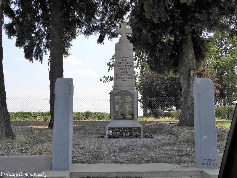 01GuillemontMonument265th.jpg