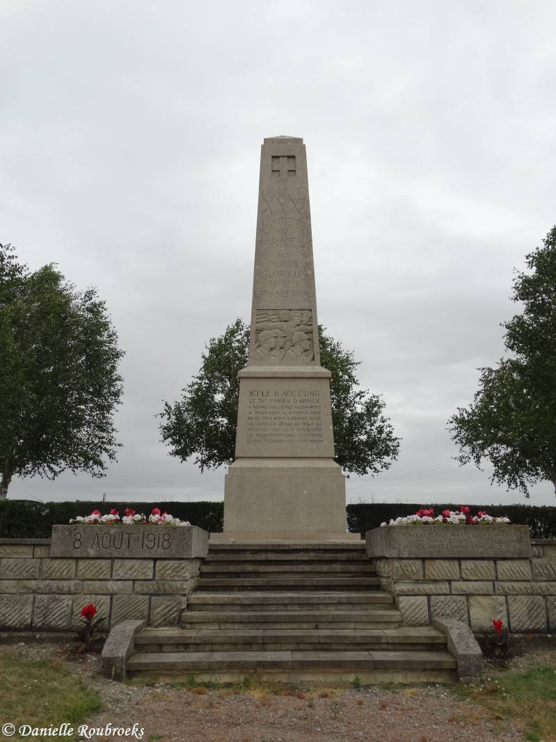 01Monument31stFrencharmydo18jul19.jpg