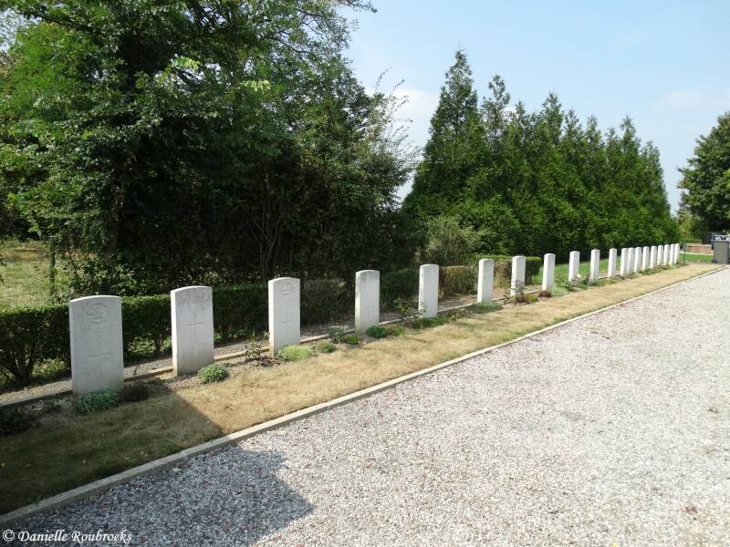 01RobecqCommunalvr26aug16.jpg