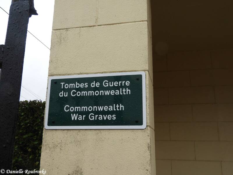 01ToufflersComCem.jpg
