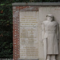 02-antwerpen-5e-linie-herdenking-za6sept25-standard.jpg