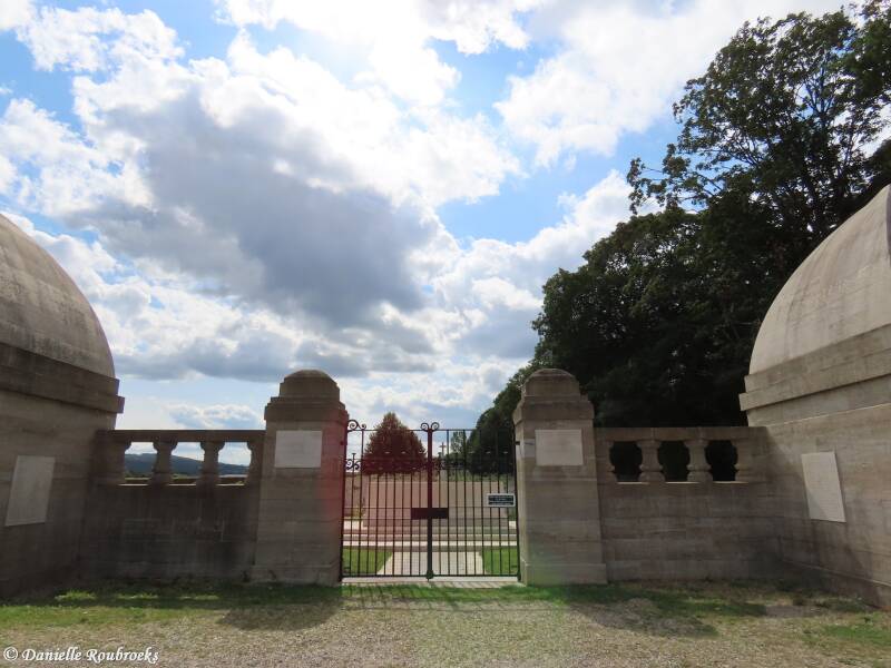 02-niederzwehren-cemetery-kassel-zo25aug24-standard.jpg