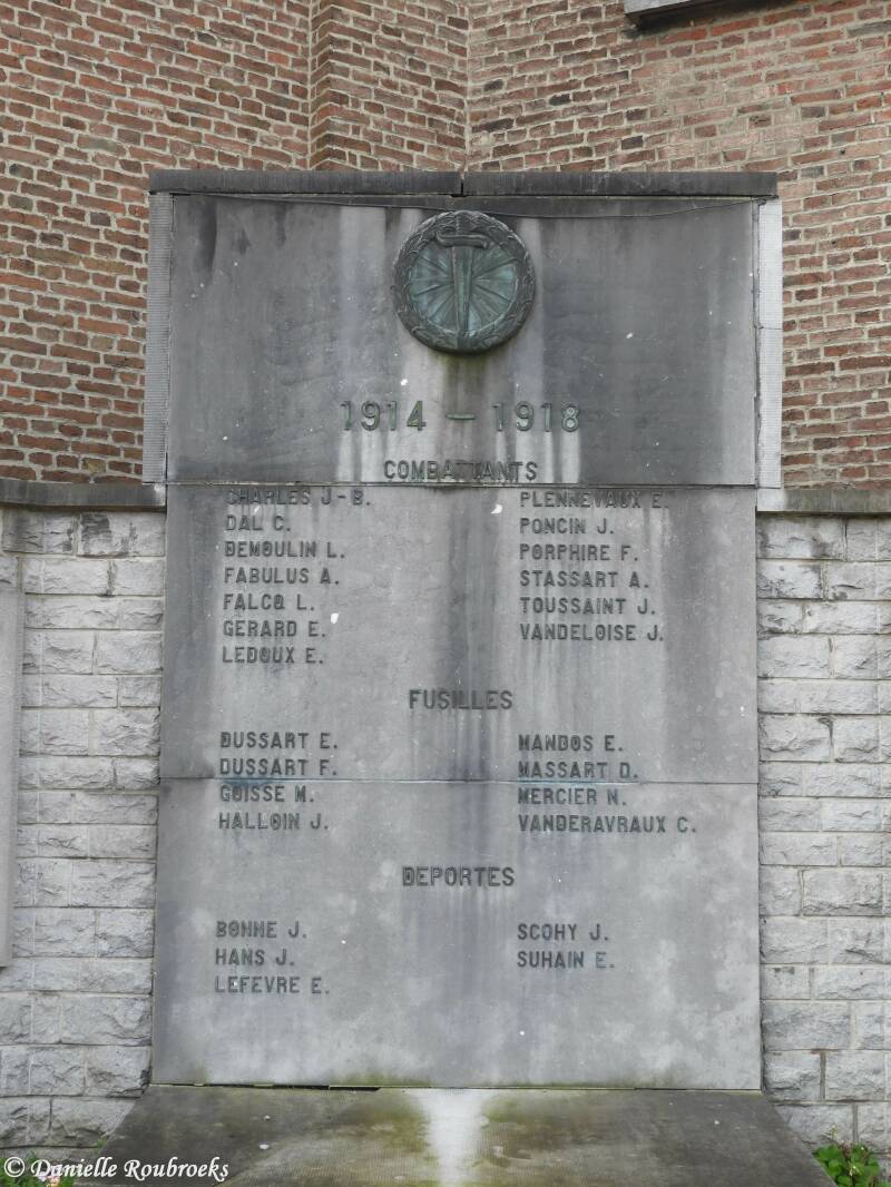 02Jemeppe-sur-SambreMonumentza16okt21.jpg