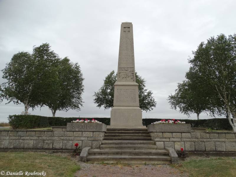 02Monument31stFrencharmydo18jul19.jpg