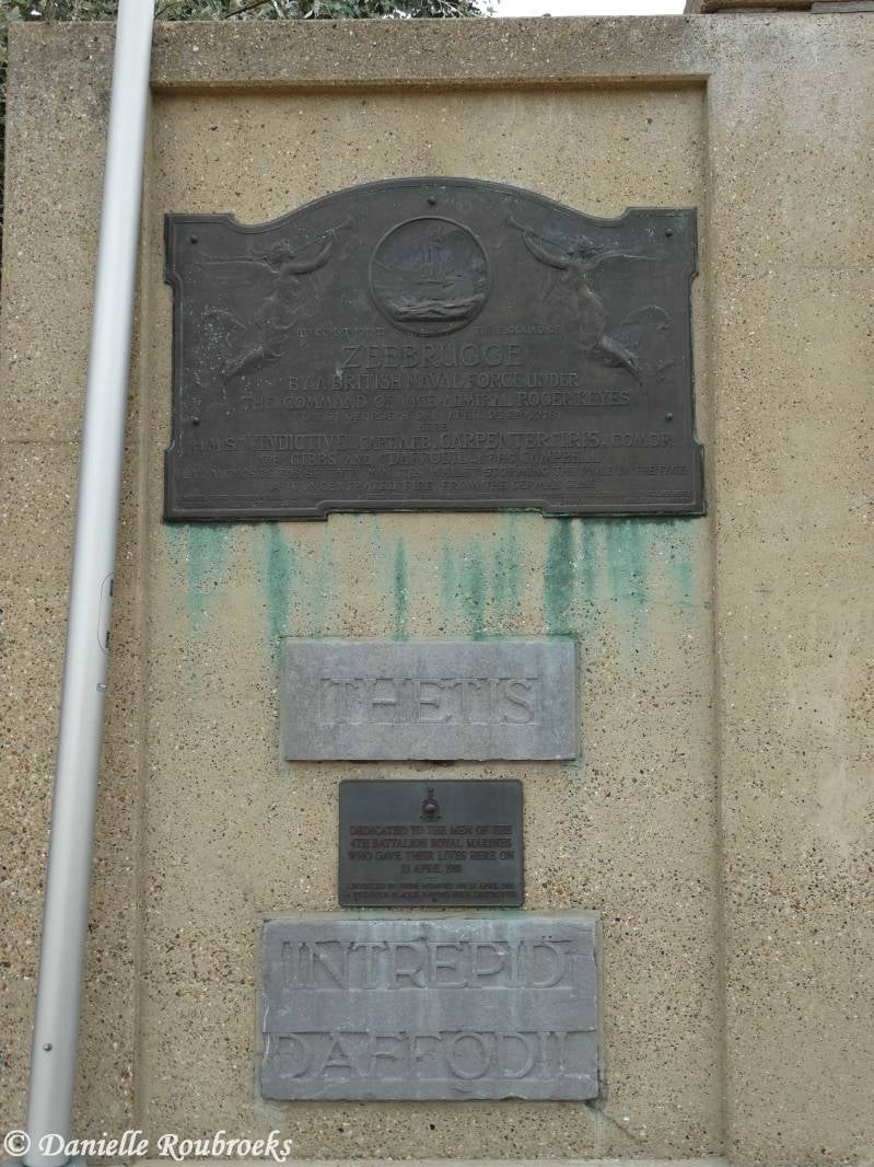 02ZeebruggeMem.jpg