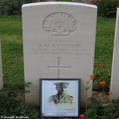 03-cabaret-rouge-lt-kennedy-di6mei25-standard.jpg