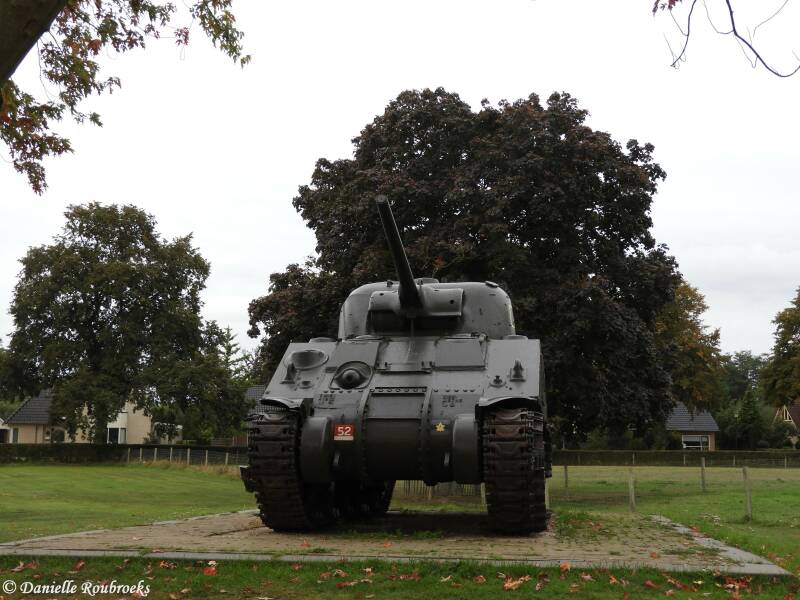 03DoetinchemTankdi24sep19.jpg
