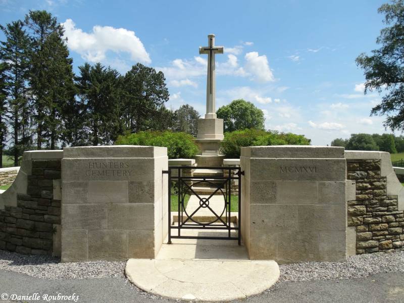 03HuntersCemBeaumontHamelldi18jun19.jpg