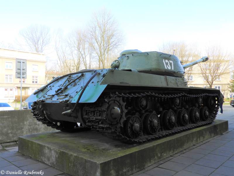03KrakowTankvr13ma20.jpg