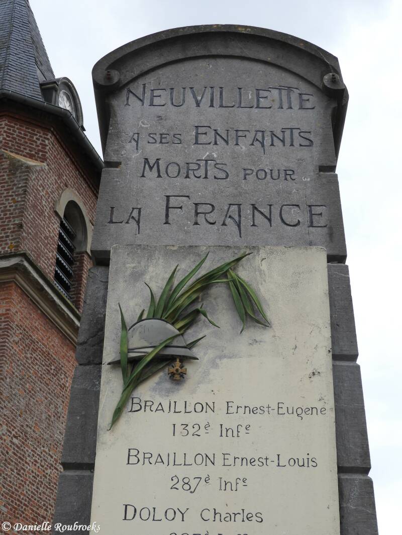 03NeuviletteMonumentvr27aug21.jpg