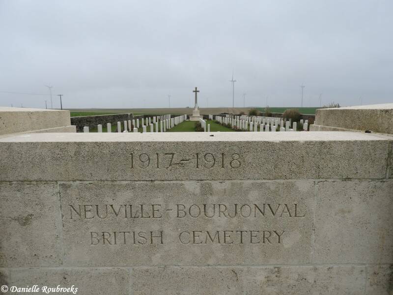 03Neuville-BourjonvalBCza5okt19.jpg