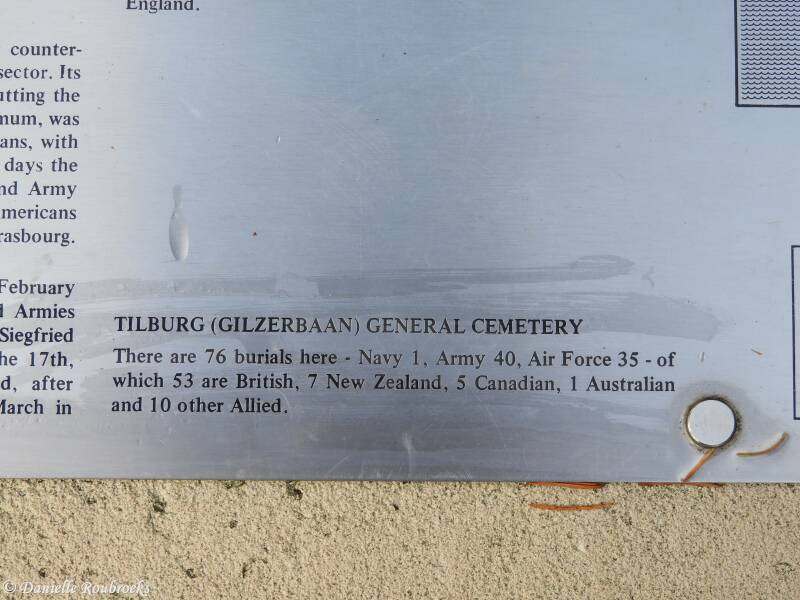 03TilburgGilzerbaanGeneralCemeteryzo22okt17.jpg