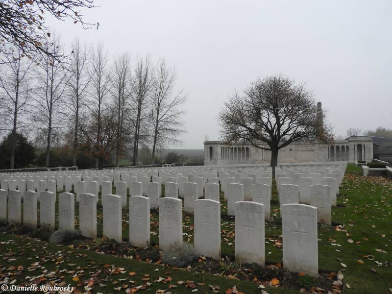 03Vis-en-ArtoisMemorial17-18.jpg