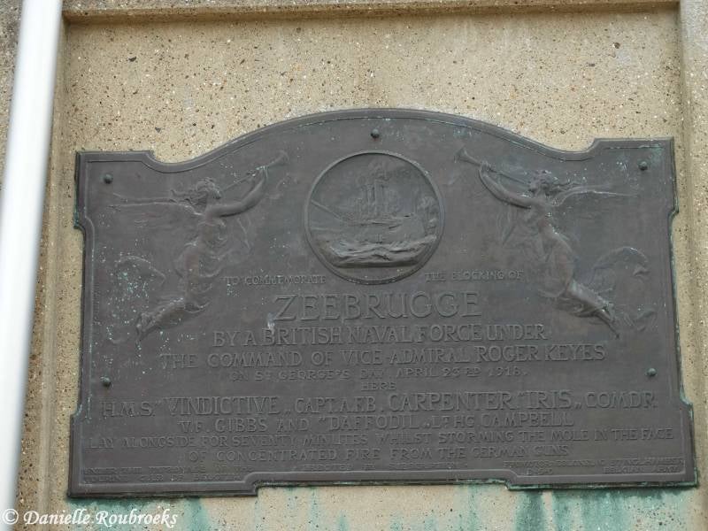 03ZeebruggeMem.jpg