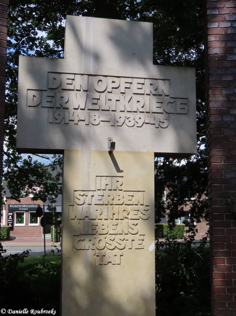 04-eversten-monument-woe24jul24-standard.jpg