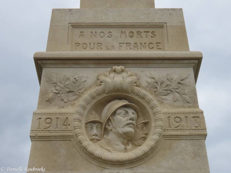 04-ferri-res-monument-ma17jun24-standard.jpg