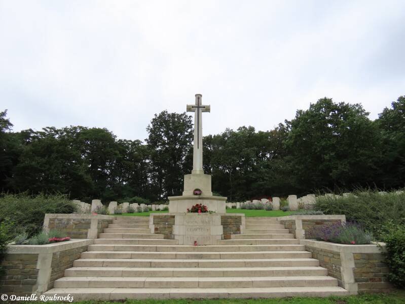 04-mook-war-cemetery-faces-za19sep26-standard.jpg