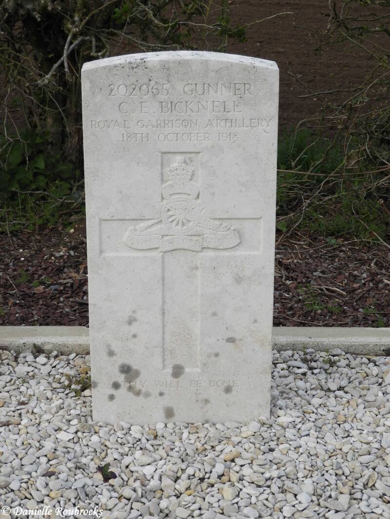 04BecquignyComCemwoe10apr19.jpg