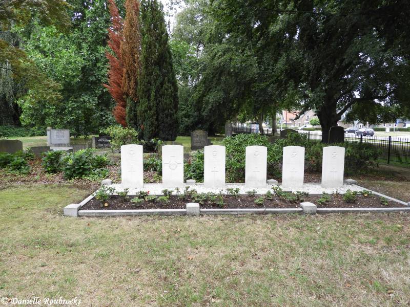 04BeilenGenCemwoe14aug19.jpg