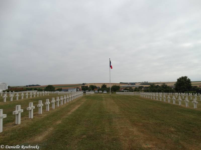 04Bray-sur-SommeFrenchNatCemdi16jul19.jpg