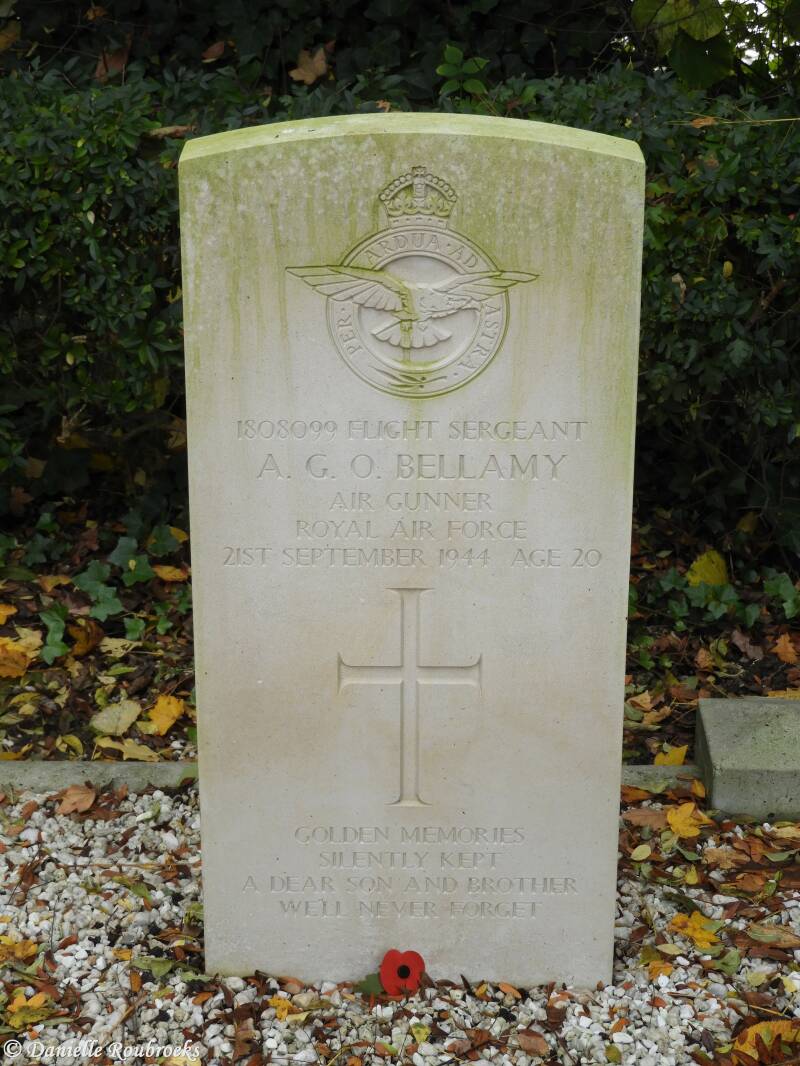 04RavensteinRCCemeterydo14nov19.jpg