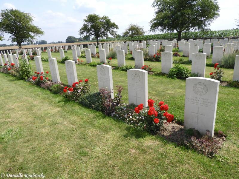 04Saillly-sur-la-LysCanadianma19jul21-1.jpg